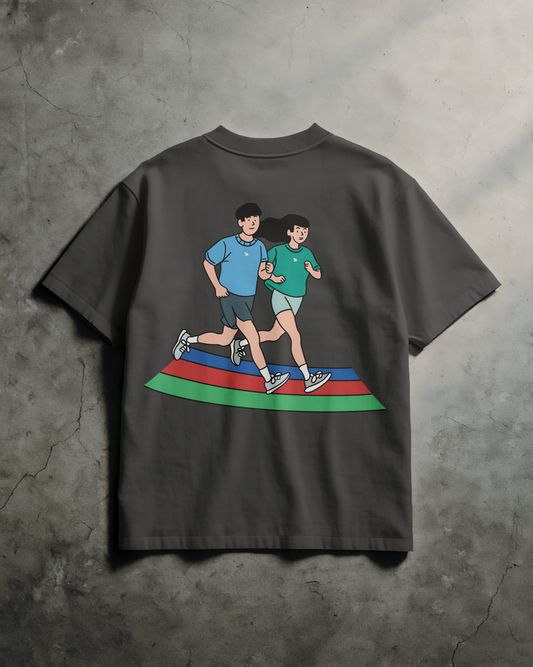 TM RUN CLUB Oversized Graphic Tshirt