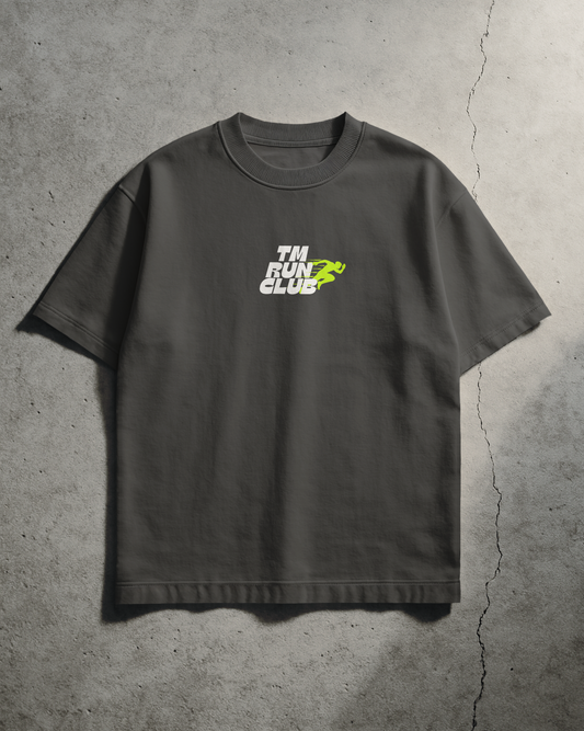 TM RUN CLUB Oversized Graphic Tshirt