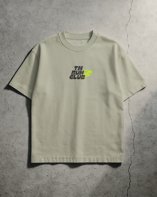 TM RUN CLUB Oversized Graphic Tshirt